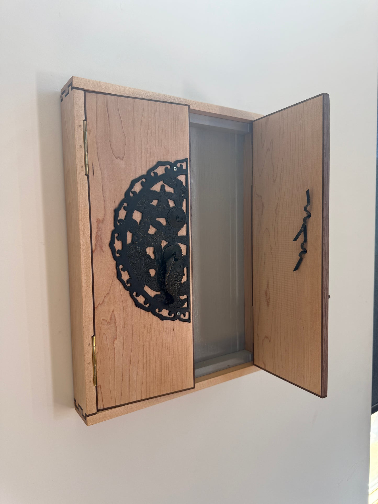 Frame - Chinese Latch